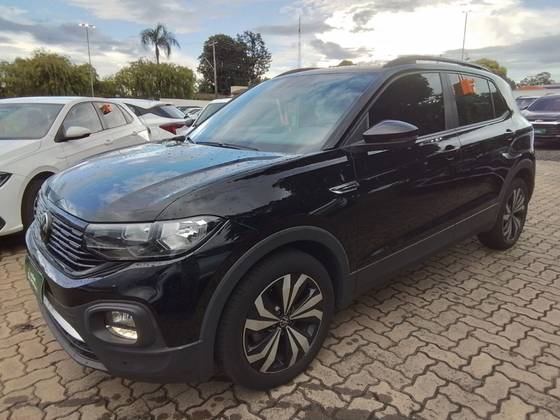 VOLKSWAGEN T-CROSS 1.0 200 TSI TOTAL FLEX COMFORTLINE AUTOMÁTICO VOLKSWAGEN T-CROSS 1.0 200 TSI TOTAL FLEX COMFORTLINE AUTOMÁTICO
